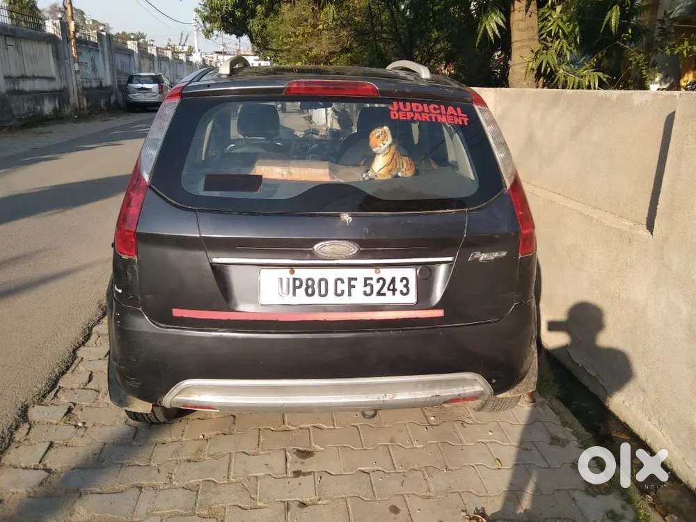 Ford Figo 2012 Diesel 120000 Km Driven