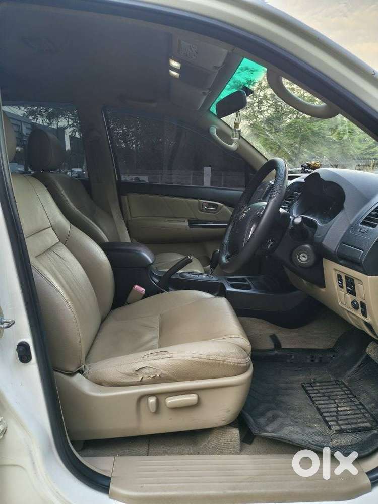 Toyota Fortuner 3.0 4x2 Automatic, 2015, Diesel