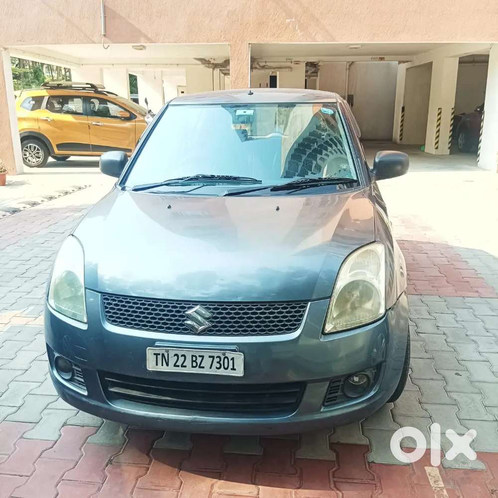 Maruti Suzuki Swift Vxi At Omr,padur Apartments