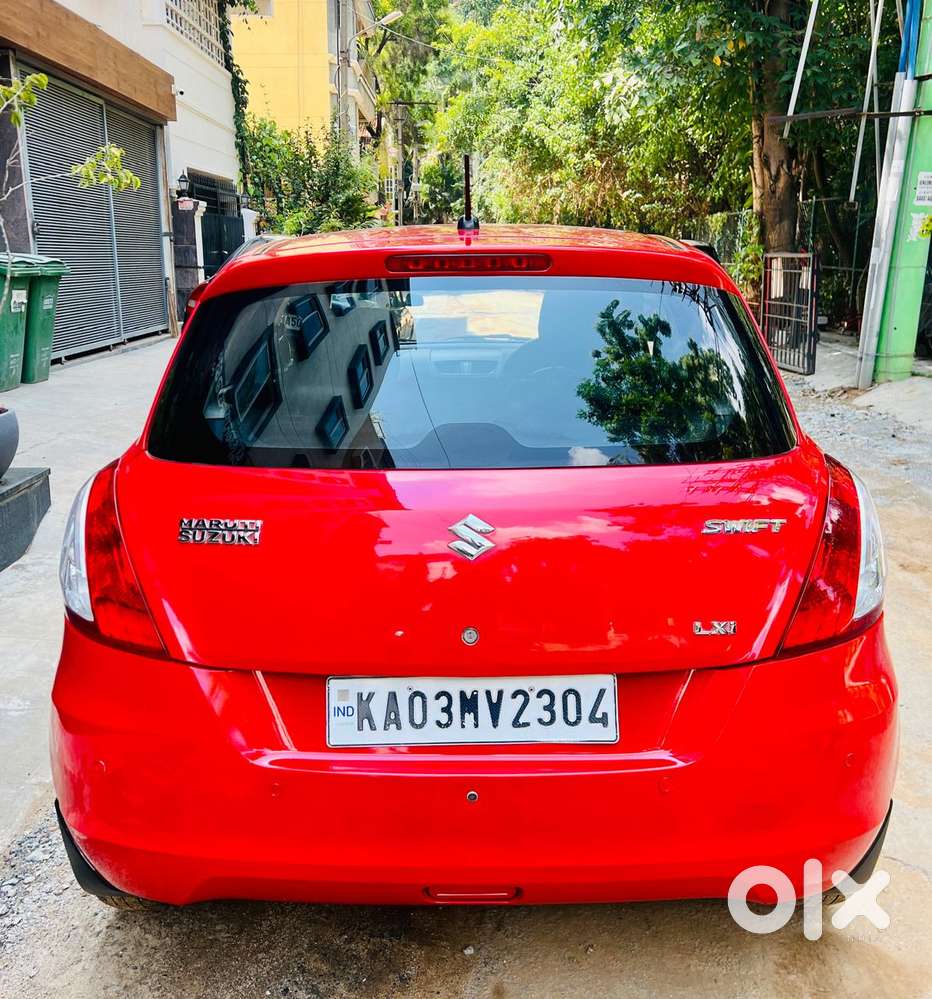 Maruti Suzuki Swift LXI Option, 2015, Petrol