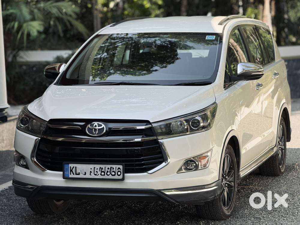 Toyota Innova Crysta 2.8 At Touring Sport, 2018, Diesel