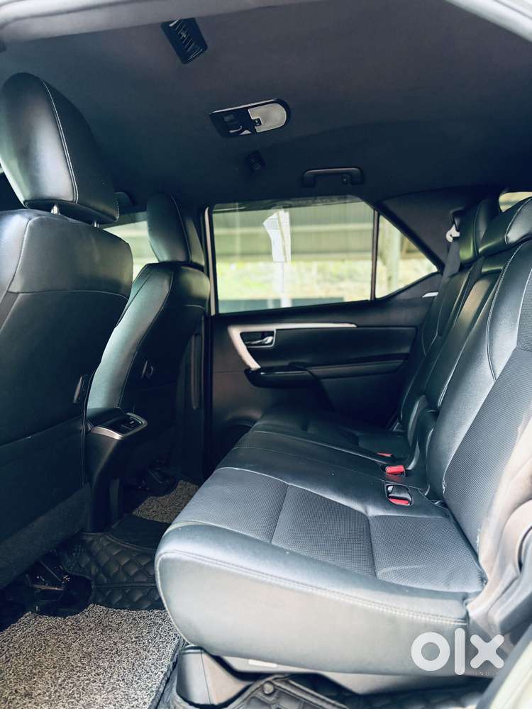Toyota Fortuner 4x2 At 2.8 Diesel, 2022, Diesel