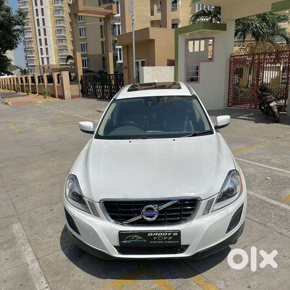 Volvo Xc60 D5 Awd Automatic, 2013, Diesel