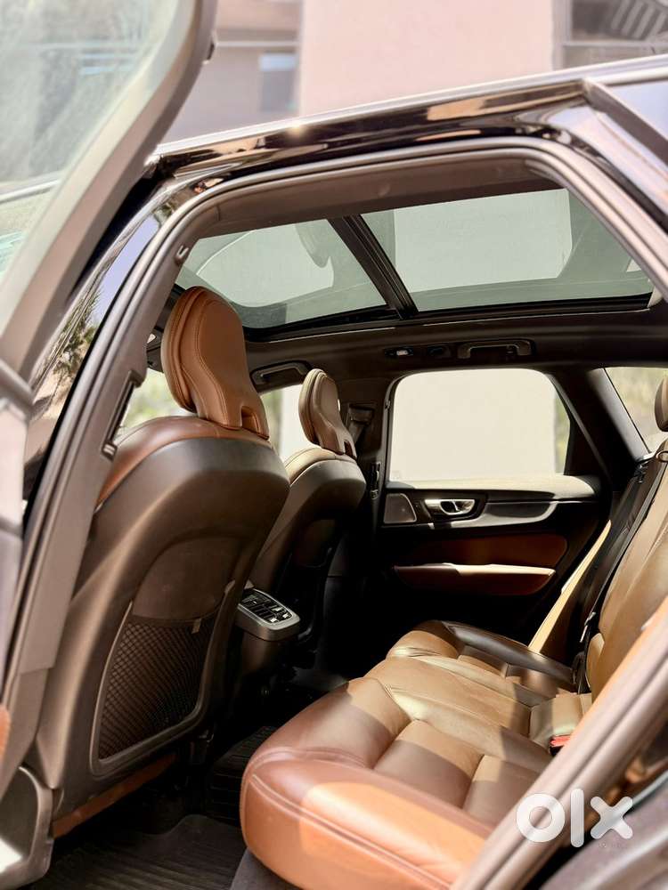 Dec 2021  Volvo Xc60