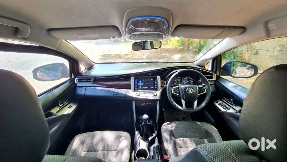 Toyota Innova Crysta 2.4 V 8 Str, 2017, Diesel