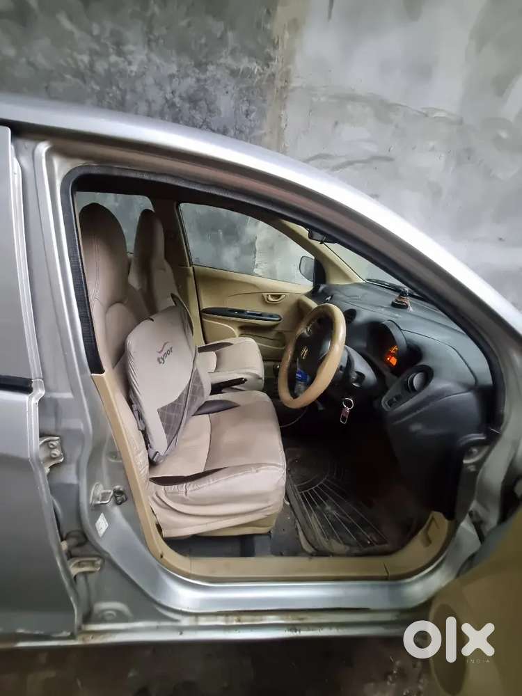 Honda Amaze Silver Cng Delhi Registration Year 2014