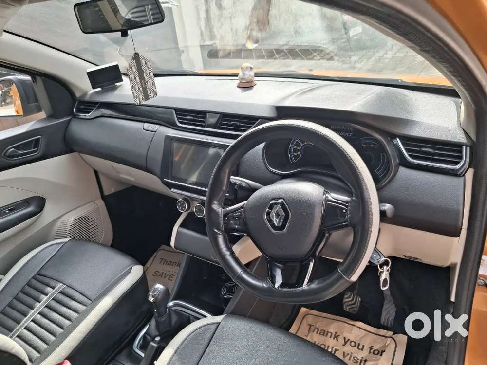 Renault Triber Rxt Amt 2023