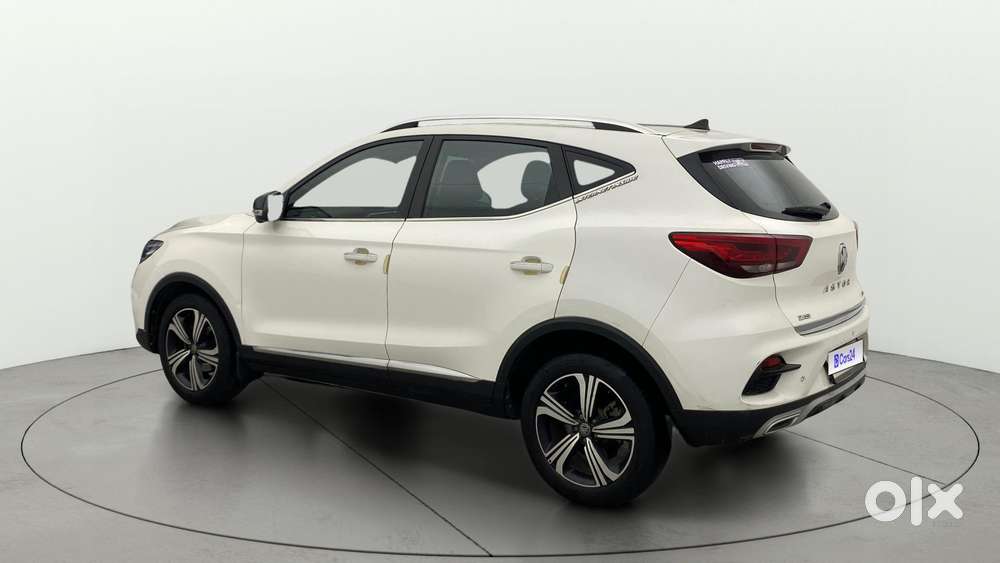 Mg Astor 1.5 Savvy Cvt S Red, 2022, Petrol
