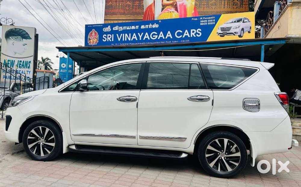 Toyota Innova Crysta 2.4 Z 7 Str, 2022