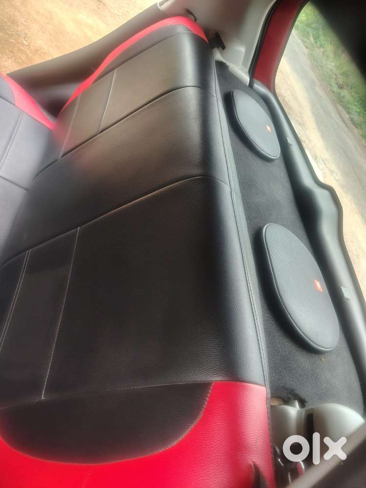 Maruti Suzuki Swift Vxi Abs Bsiv, 2010, Petrol