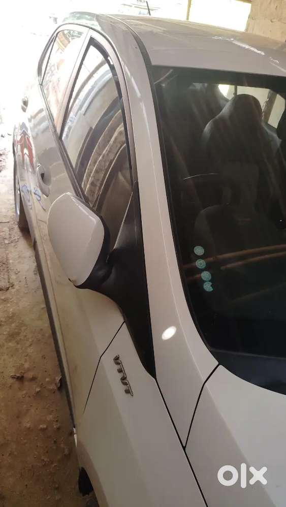 Hyundai Xcent 2014 Petrol Well Maintained