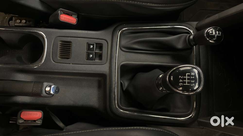 Mahindra Thar Lx 4-str Convertible Mt, 2020, Diesel
