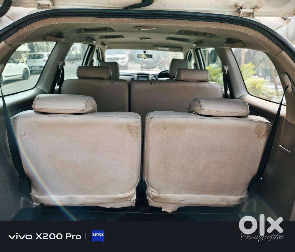 Toyota Innova 2.5 G (diesel) 8 Seater, 2016, Diesel