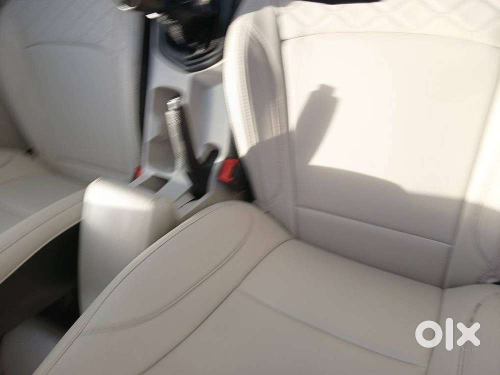 Mahindra Xuv300 W4, 2023, Diesel