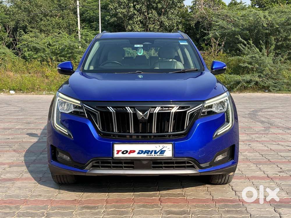 Mahindra Xuv700 2.0 Ax 7 Petrol Mt Str, 2022, Petrol