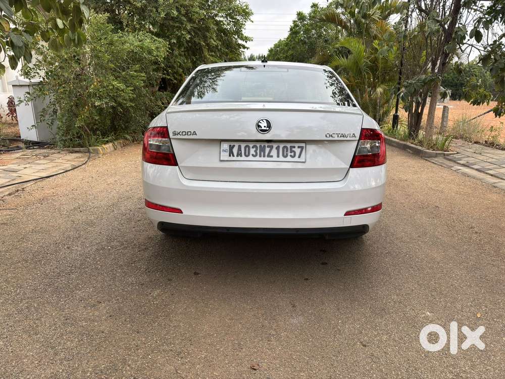 Skoda Octavia Style Plus 1.8 Tsi At, 2016, Petrol