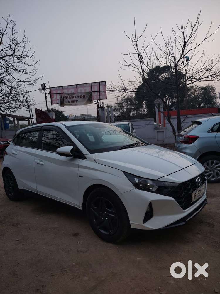 Hyundai New I20 1.0 Sportz Turbo Imt Dual Tone, 2021, Petrol