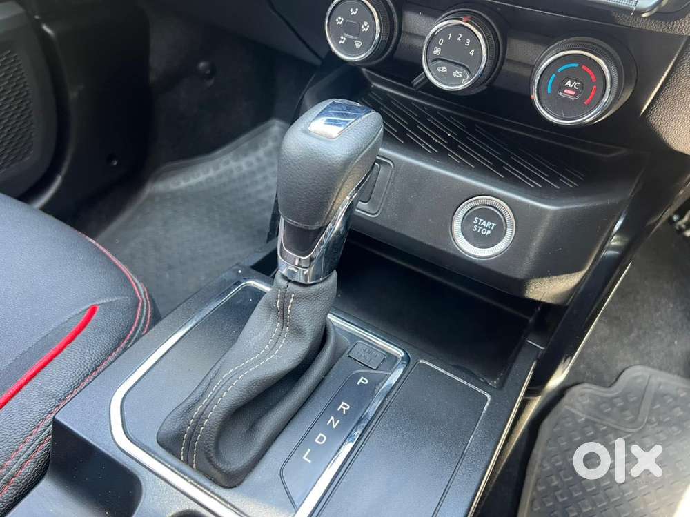 Renault Kiger Rxt Turbo Cvt, 2024, Petrol