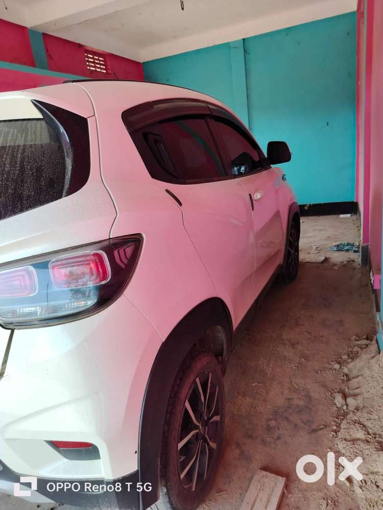 Mahindra Kuv100nxt Top Model Excellent Condition