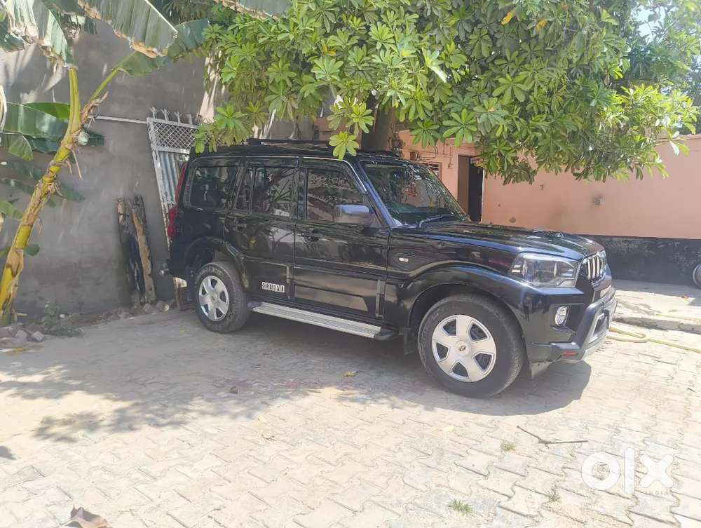 Mahindra Scorpio 2021 Diesel 76000 Km Driven