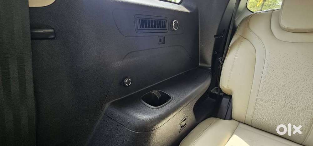 Mahindra Xuv700 2.2 Ax 7 Diesel At Str, 2023, Diesel