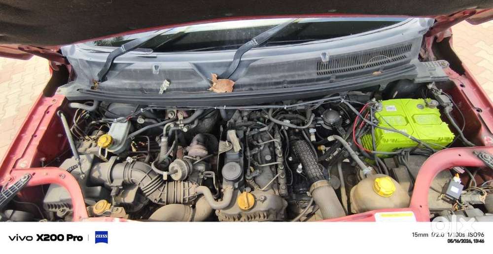 Mahindra Tuv 300 T4 Plus, 2016, Diesel