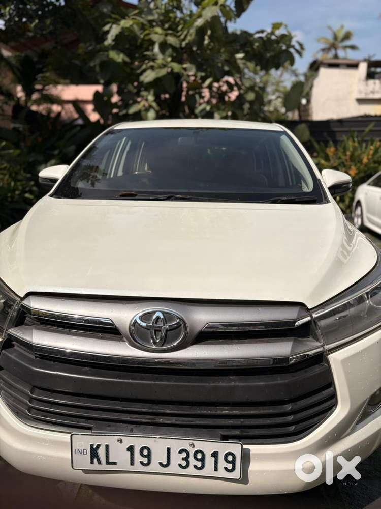 Toyota Innova Crysta 2.4 V 8 Str, 2018, Diesel