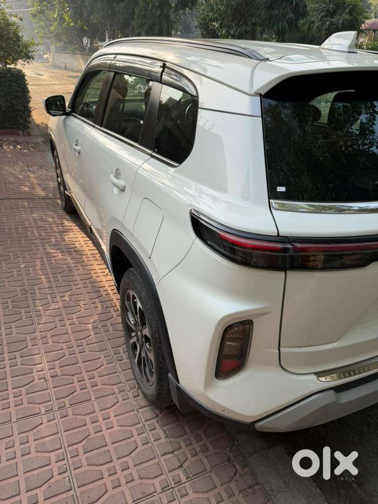 Maruti Suzuki Grand Vitara Alpha At