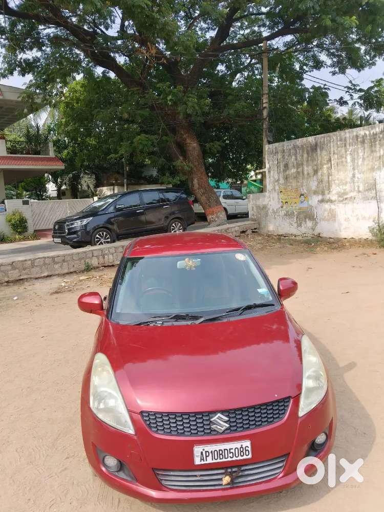 Maruti Suzuki Swift 2013 Diesel 97000 Km Driven