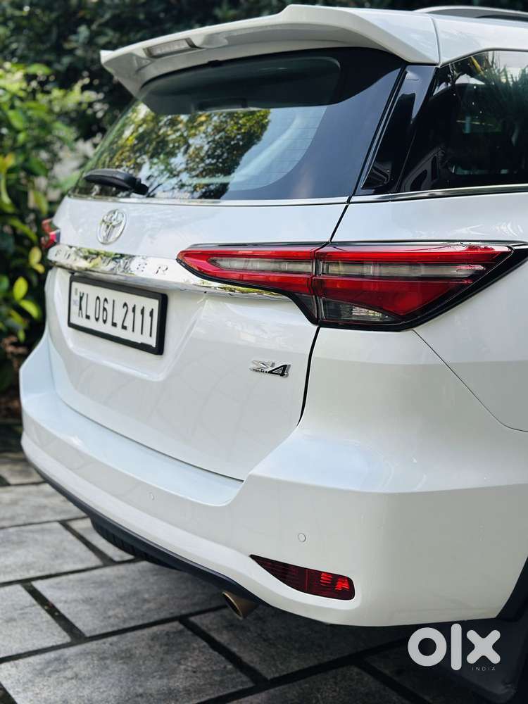 Toyota Fortuner 4x4 At 2.8 Diesel, 2023, Diesel