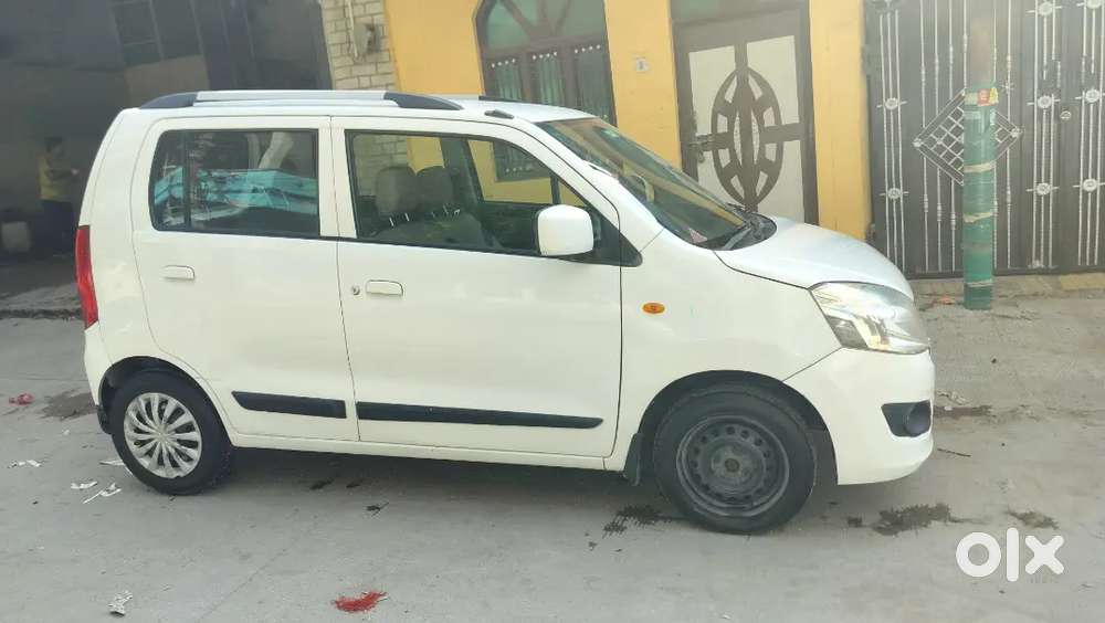Maruti Suzuki Wagon R 2015 Petrol Well Maintained