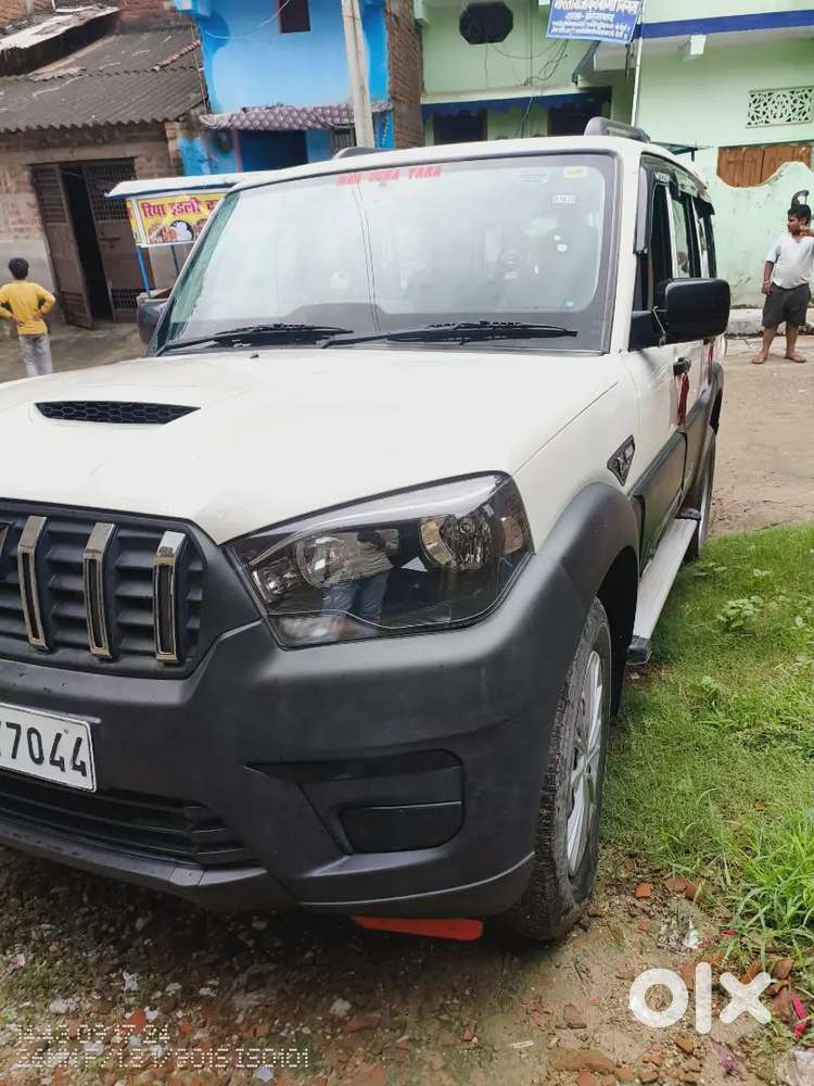 Mahindra Scorpio Classic 2023 Diesel 93000 Km Driven