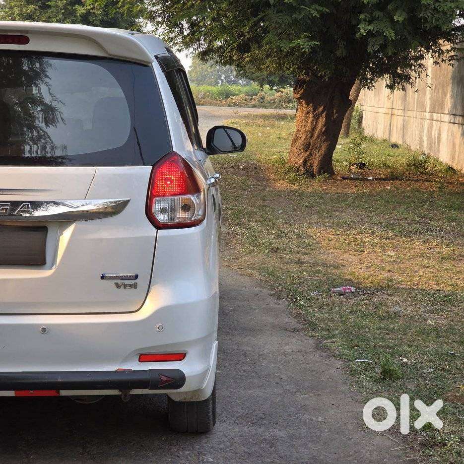Maruti Suzuki Ertiga Shvs Vdi Limited Edition, 2018, Diesel