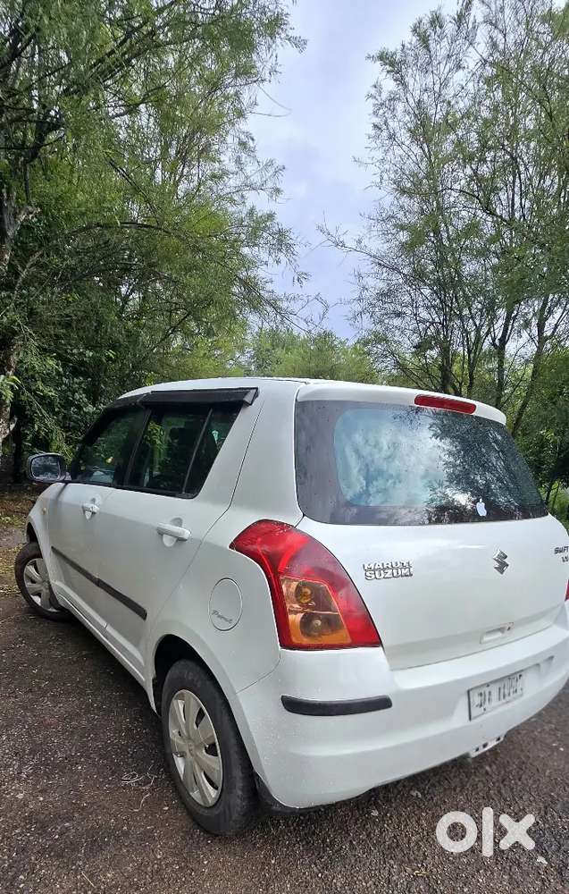 Maruti Suzuki Swift 2010