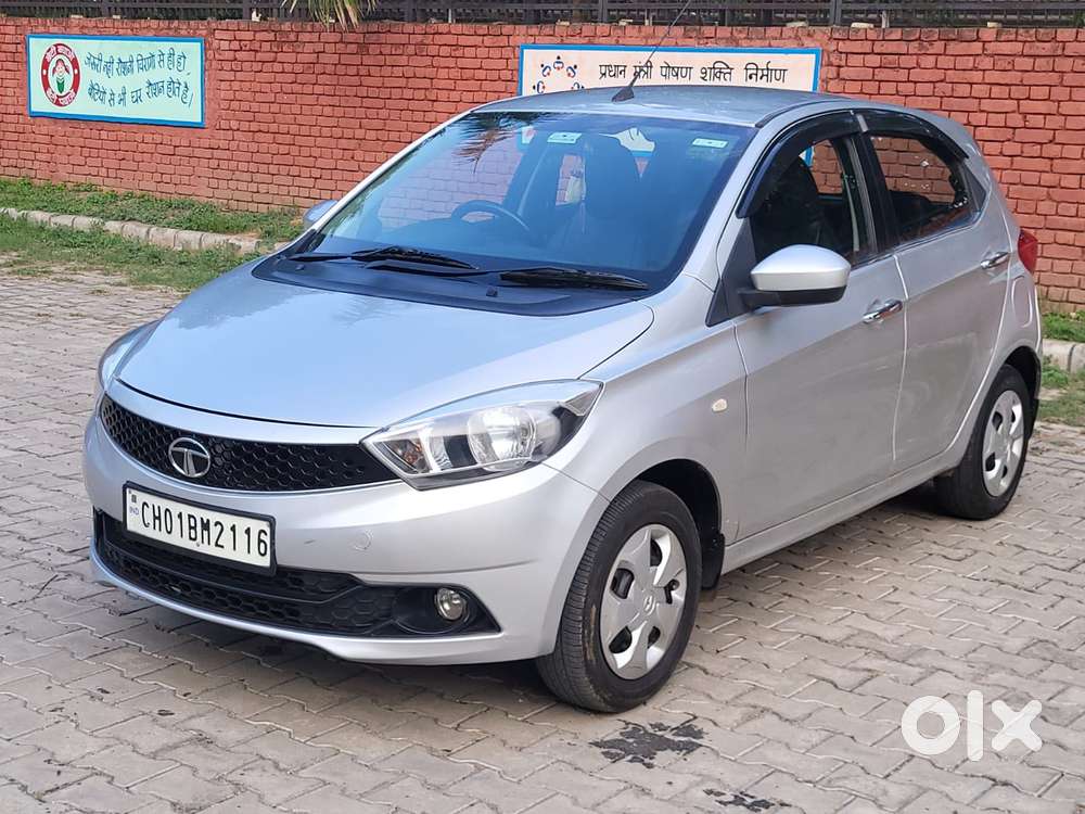 Tata Tiago 1.2 Revotron Xt (o), 2017, Petrol