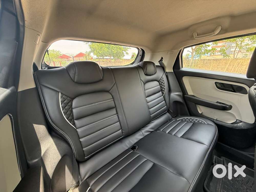 Tata Altroz Xm Plus Petrol, 2024, Petrol