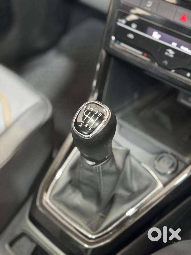 Skoda Kushaq 1.0 Tsi Style, 2024, Petrol