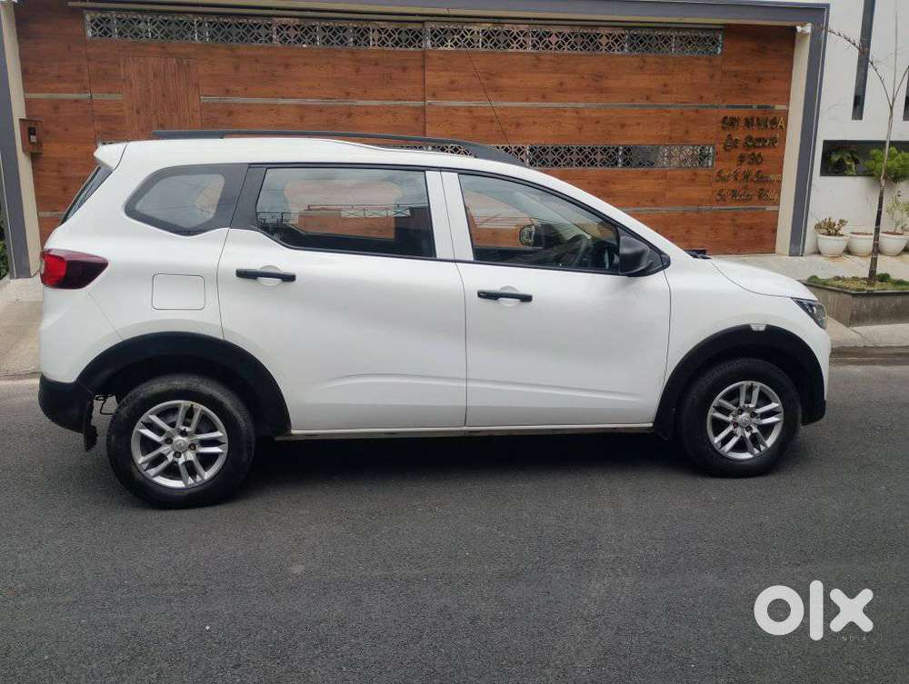 Renault Triber Rxl, 2021, Petrol