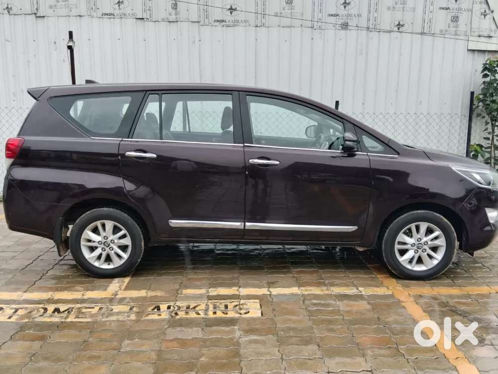 Toyota Innova Crysta 2.4 V 7 Str, 2018, Diesel