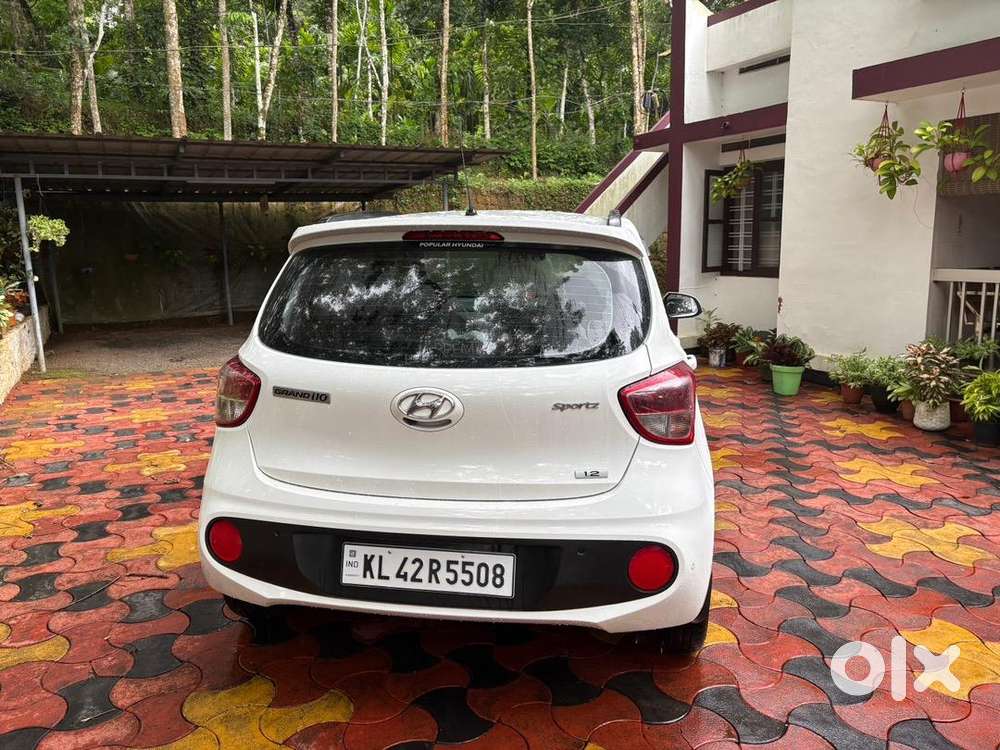 Hyundai Petrol Manual 2019