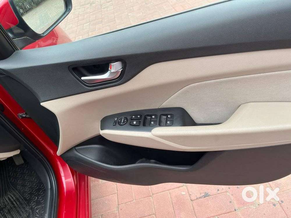 Hyundai Verna Ex 1.6 Vtvt At, 2018, Petrol