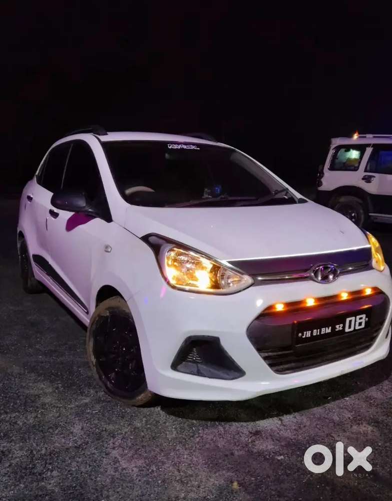 Hyundai Xcent 2016