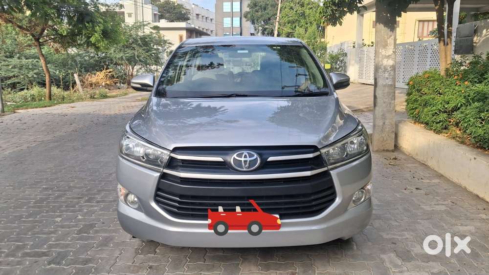 Toyota Innova Crysta 2.4 G Mt 7 Str, 2016, Diesel