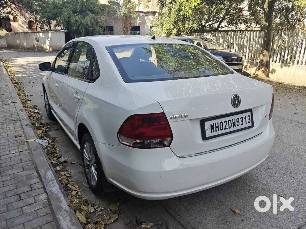 Volkswagen Vento, 2015, Petrol