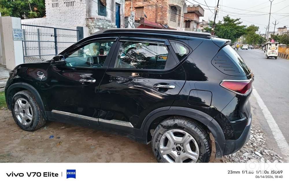 Kia Sonet Petrol 2023