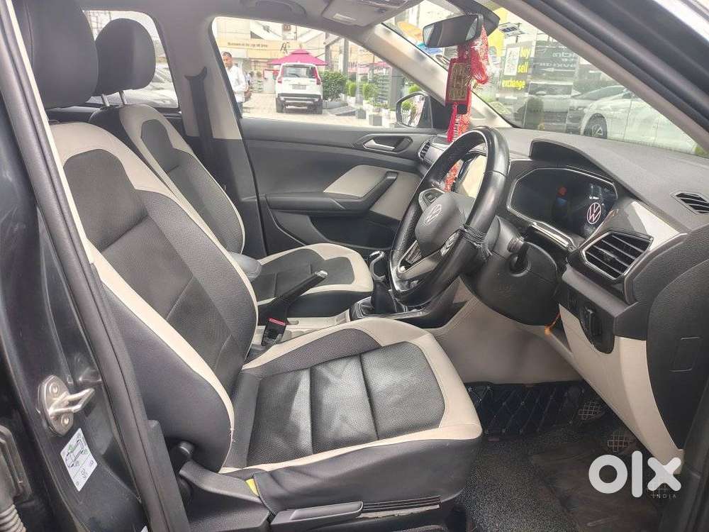 Volkswagen Taigun, 2022, Petrol