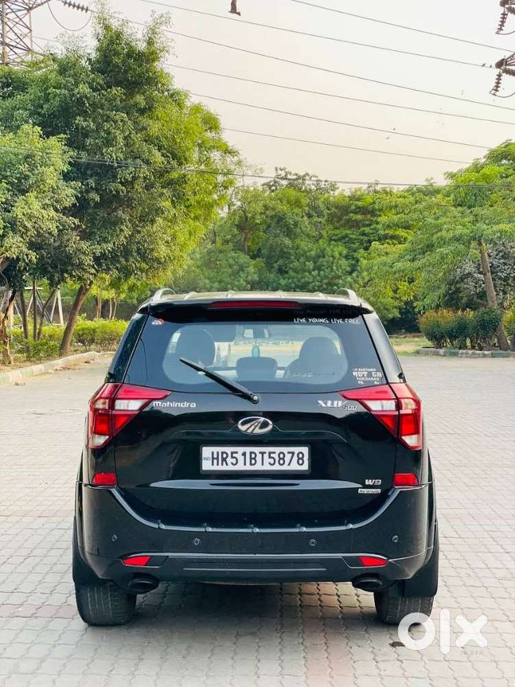 Mahindra Xuv500 W9 At 1.99, 2018, Diesel