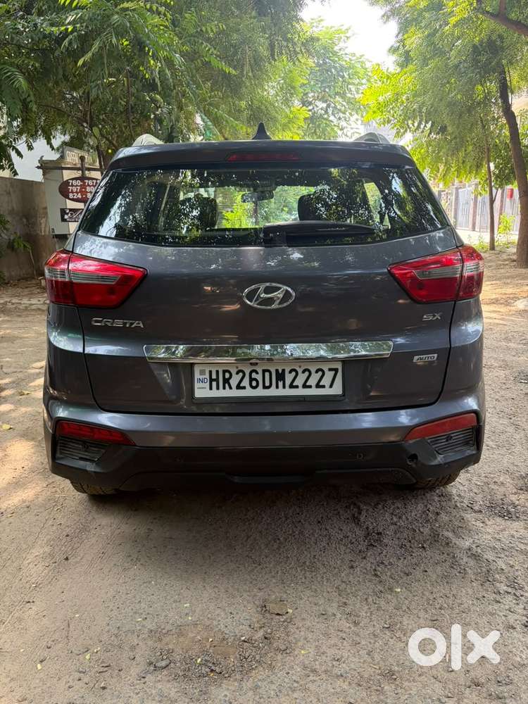 Hyundai Creta Petrol 2018 Top Model, Company Service Record No Bargain