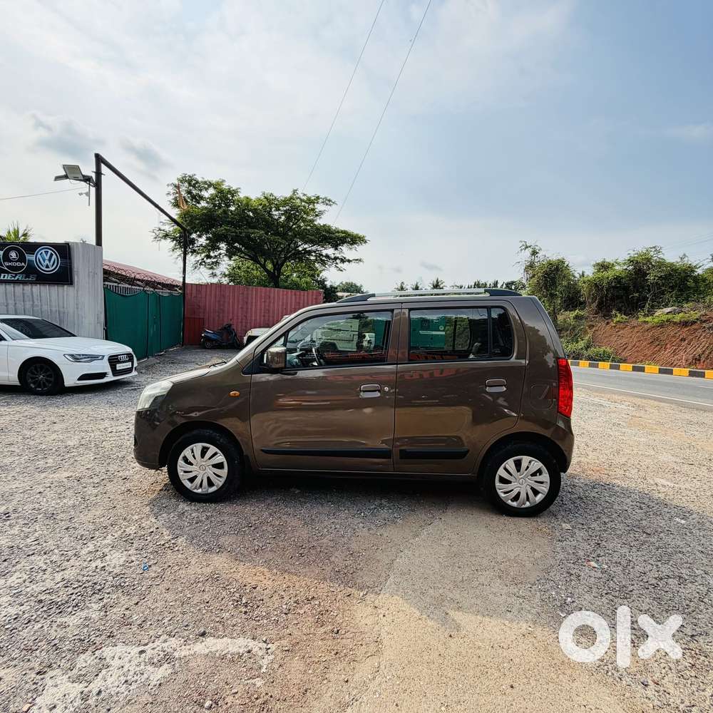 Maruti Suzuki Wagon R Vxi, 2011, Petrol
