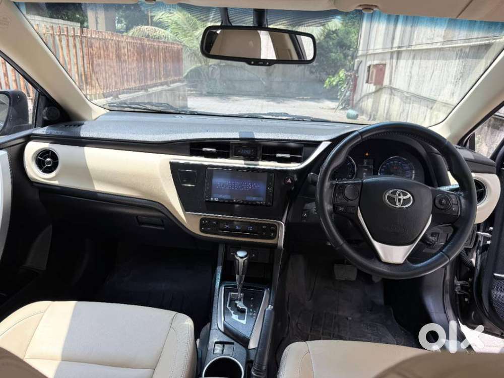 Toyota Corolla Altis 2013-2017 Vl At, 2017, Petrol